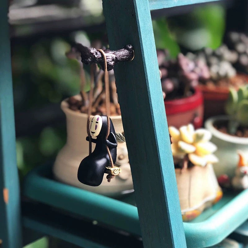カオナシ Kaonashi (No-Face) Mini Figurine (Character from Spirited Away)